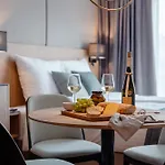 Deo Plaza Premium By Rent Like شقة فندقية غدانسك