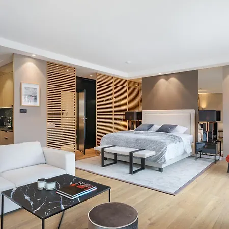 Deo Plaza Premium By Rent Like Апарт-отель Гданьск