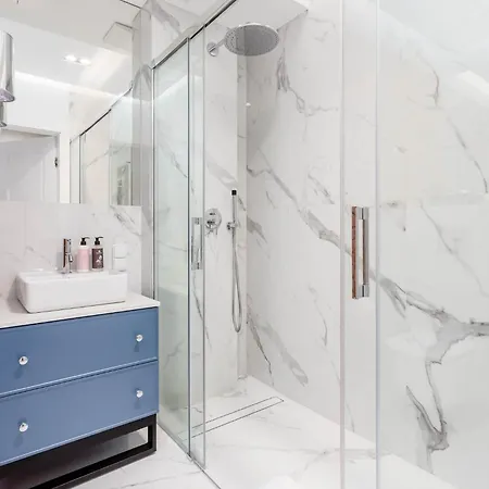 Deo Plaza Premium By Rent Like Апарт-отель