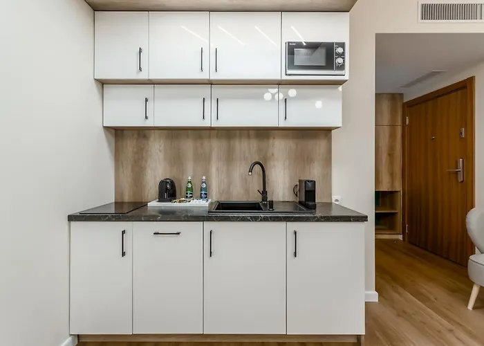 Ξενοδοχείο με διαμερίσματα Deo Plaza Premium By Rent Like