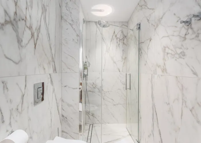 Ξενοδοχείο με διαμερίσματα Deo Plaza Premium By Rent Like