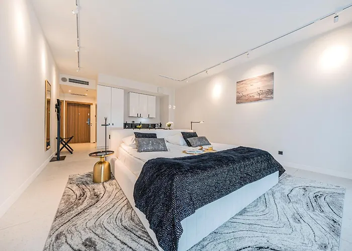 Deo Plaza Premium By Rent Like Aparthotel 4*