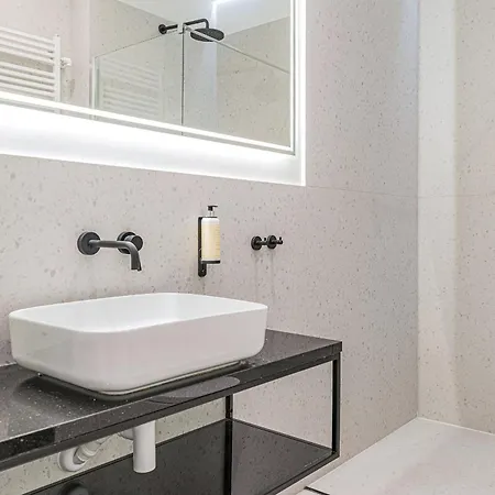 Ξενοδοχείο με διαμερίσματα Deo Plaza Premium By Rent Like